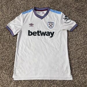 Umbro White and Maroon FA Cup Jersey